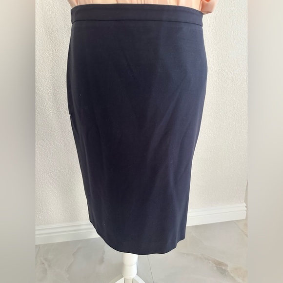 BCBGMaxAzria Dresses & Skirts - BCBGMaxAzria Navy Midi Skirt